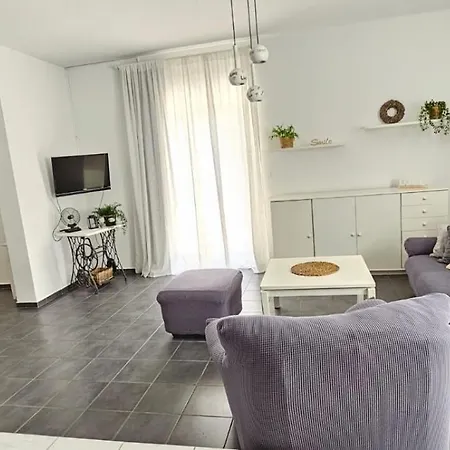 Luka Holiday home *