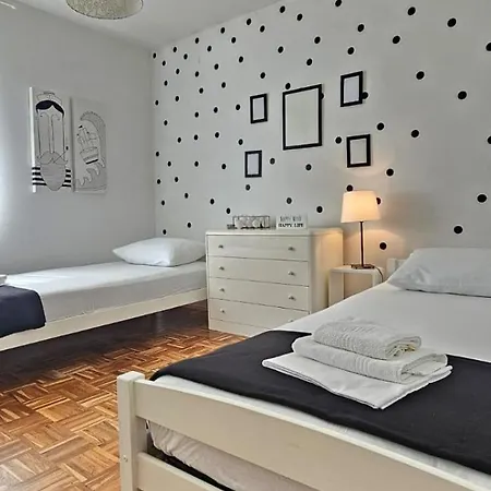 Holiday home Luka *